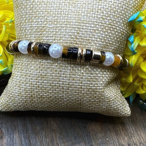 Tortoise acrylic pearls and gold adjustable bracelet fall vibes
